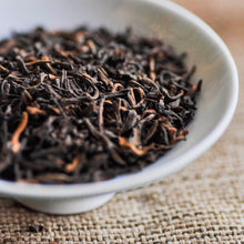 Muatkan imej ke dalam penonton Galeri, 2006 Teh Puer Golden Buds Berusia