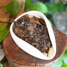 Muatkan imej ke dalam penonton Galeri, 21' Teh Putih Fu Ding Gong Mei