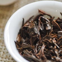 Load image into Gallery viewer, 2009 HeKai Ancient Tree Tea - LEGEND OF TEA