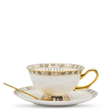 Muatkan imej ke dalam penonton Galeri, Vintage Style Tea Cup Set - LEGEND OF TEA