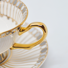 Muatkan imej ke dalam penonton Galeri, Vintage Style Tea Cup Set - LEGEND OF TEA