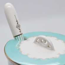 Muatkan imej ke dalam penonton Galeri, European Style Striped Tall Tea Cup Set - LEGEND OF TEA