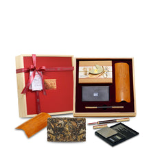 Muatkan imej ke dalam penonton Galeri, 2026  Parent’s Day Gift Set | Guanggang Ancient Tree White Tea
