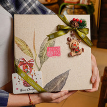 Muatkan imej ke dalam penonton Galeri, CHRISTMAS 2025 Gift Set | Christmas Fiesta 圣诞狂欢
