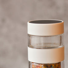 将图片加载到图库查看器，&lt;tc&gt;智能 LED 温度双层玻璃水瓶&lt;/tc&gt;
