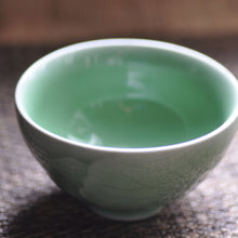 Muatkan imej ke dalam penonton Galeri, Celadon Relief Lotus Master Tea Cup | Bowl Shape - LEGEND OF TEA
