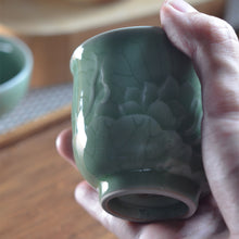 Muatkan imej ke dalam penonton Galeri, Celadon Relief Lotus Master Tea Cup | Tall - LEGEND OF TEA
