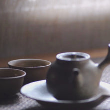 Muatkan dan mainkan video dalam penonton Galeri, Japanese-Style Side Handle Pot | Pottery
