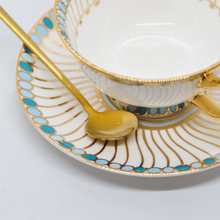 Load image into Gallery viewer, Vintage Style Tea Cup Set - LEGEND OF TEA
